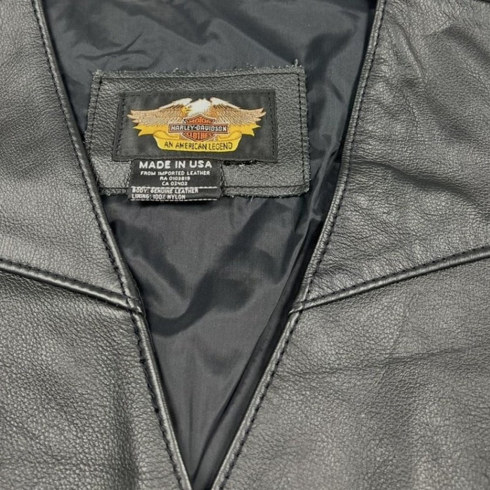 Harley Davidson Leather Vest Womens L Black Heart Logo Patch Snap Front F1 - Picture 2 of 7
